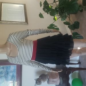 Forever 21 m edgy tiered tulle skirt colorblock longsleeve stripe scoop